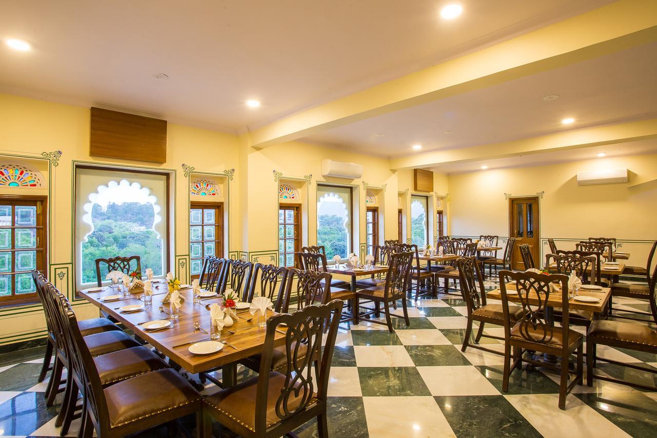 Hotel Aaram Mahal By Pachar Group Udajpur Exteriér fotografie
