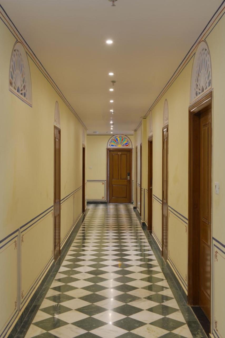 Hotel Aaram Mahal By Pachar Group Udajpur Exteriér fotografie