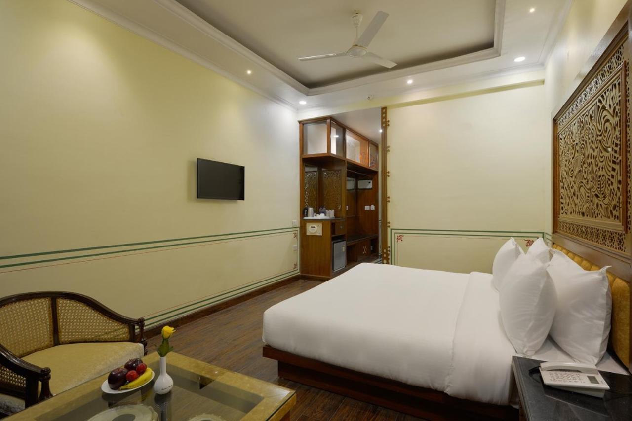 Hotel Aaram Mahal By Pachar Group Udajpur Exteriér fotografie