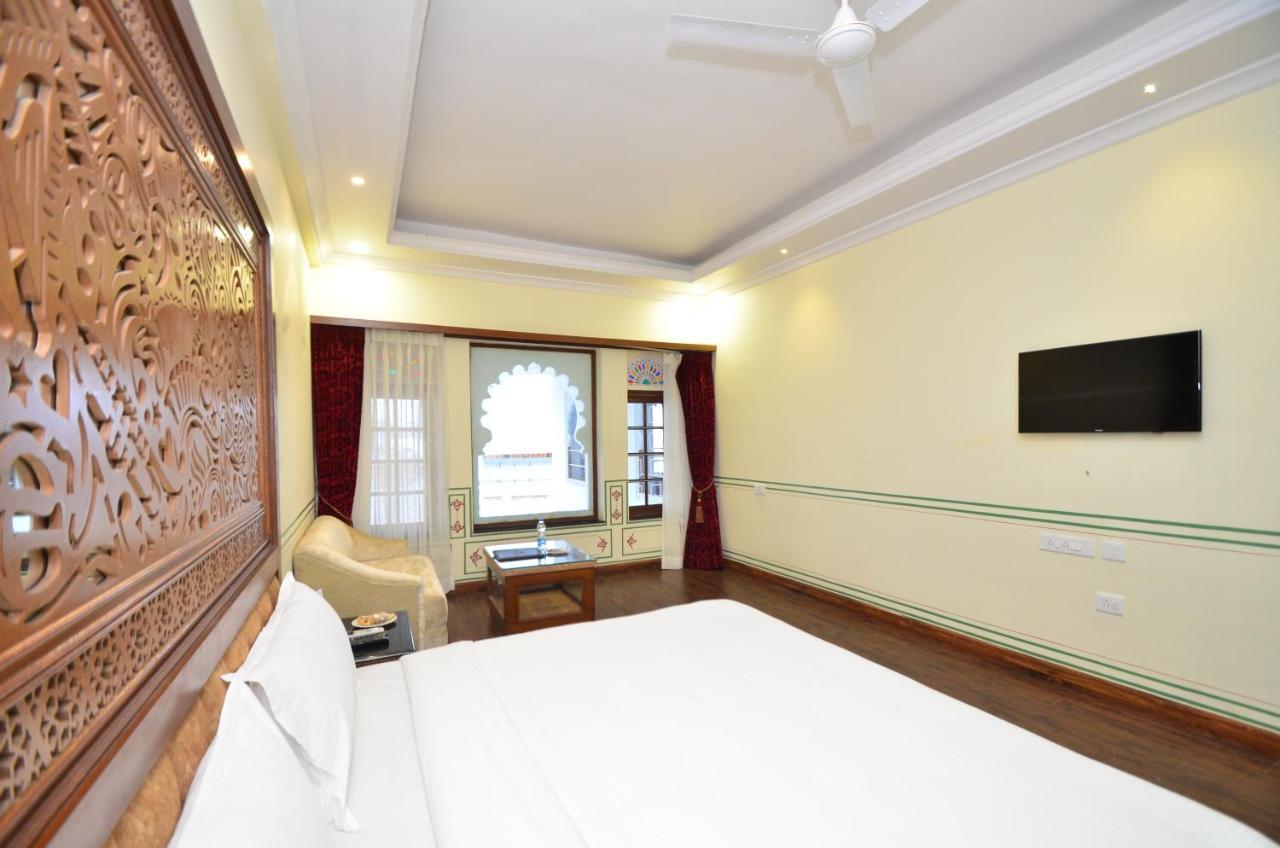 Hotel Aaram Mahal By Pachar Group Udajpur Exteriér fotografie