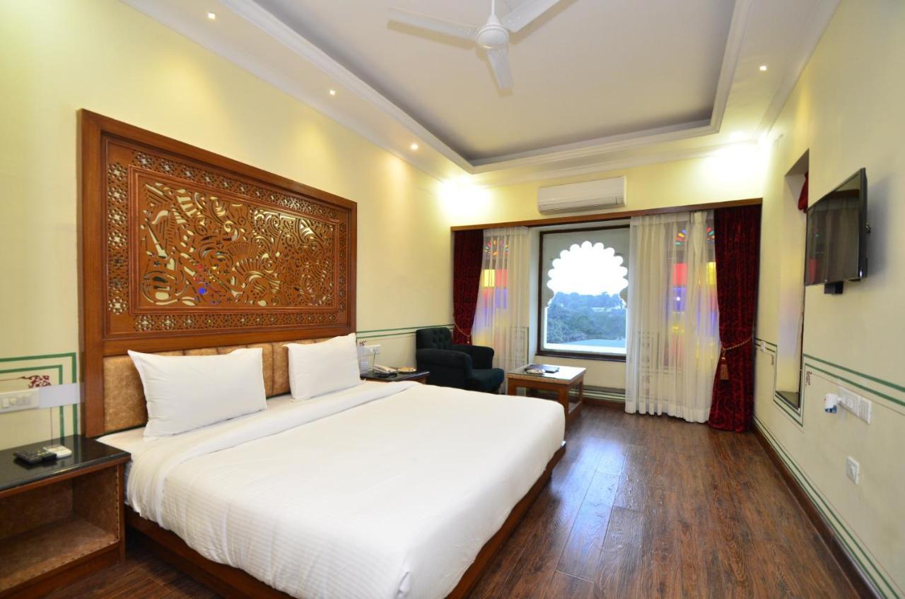 Hotel Aaram Mahal By Pachar Group Udajpur Exteriér fotografie