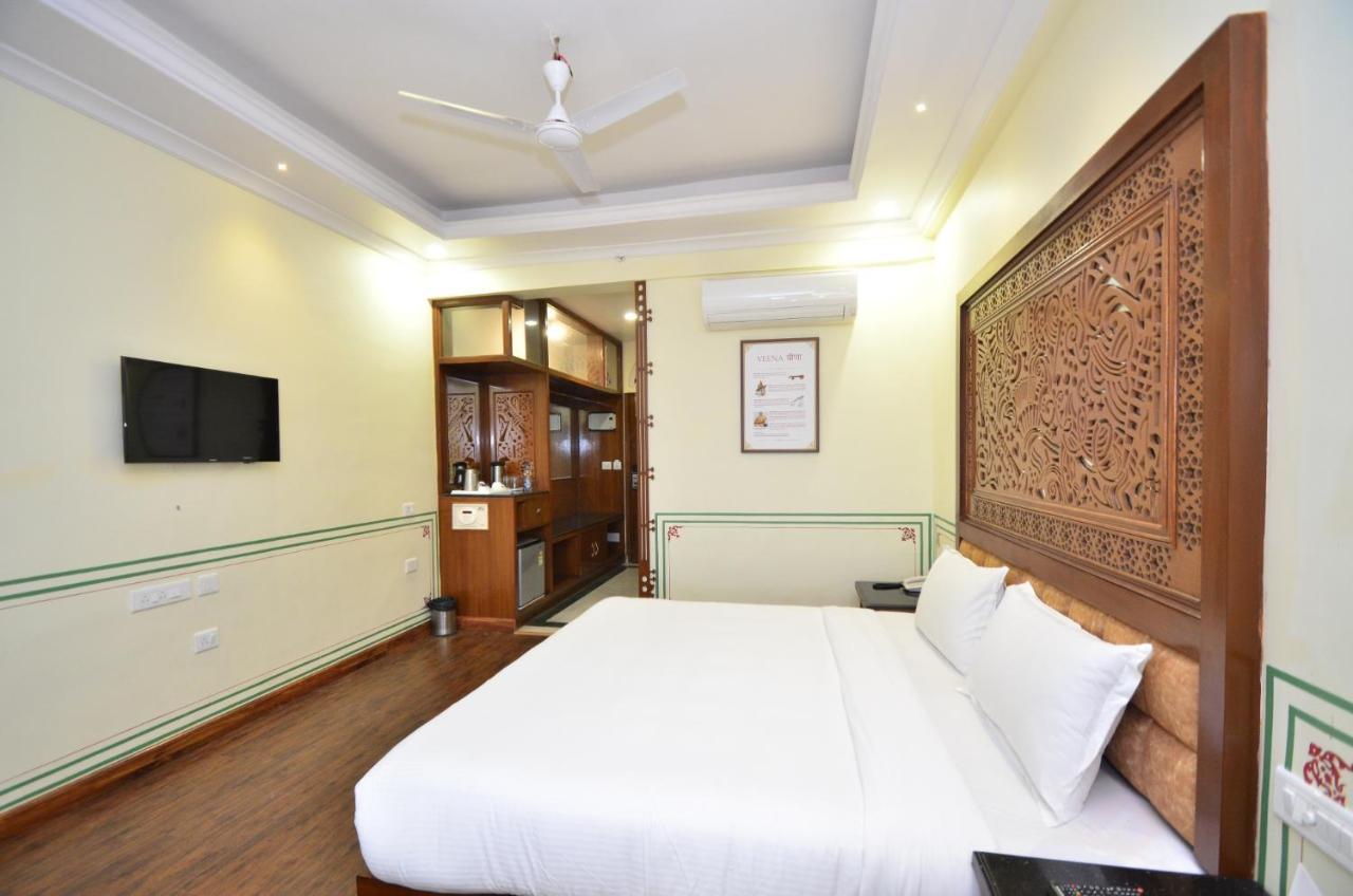 Hotel Aaram Mahal By Pachar Group Udajpur Exteriér fotografie