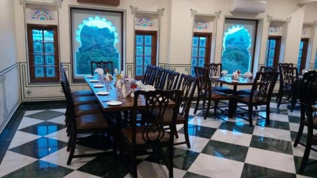 Hotel Aaram Mahal By Pachar Group Udajpur Exteriér fotografie